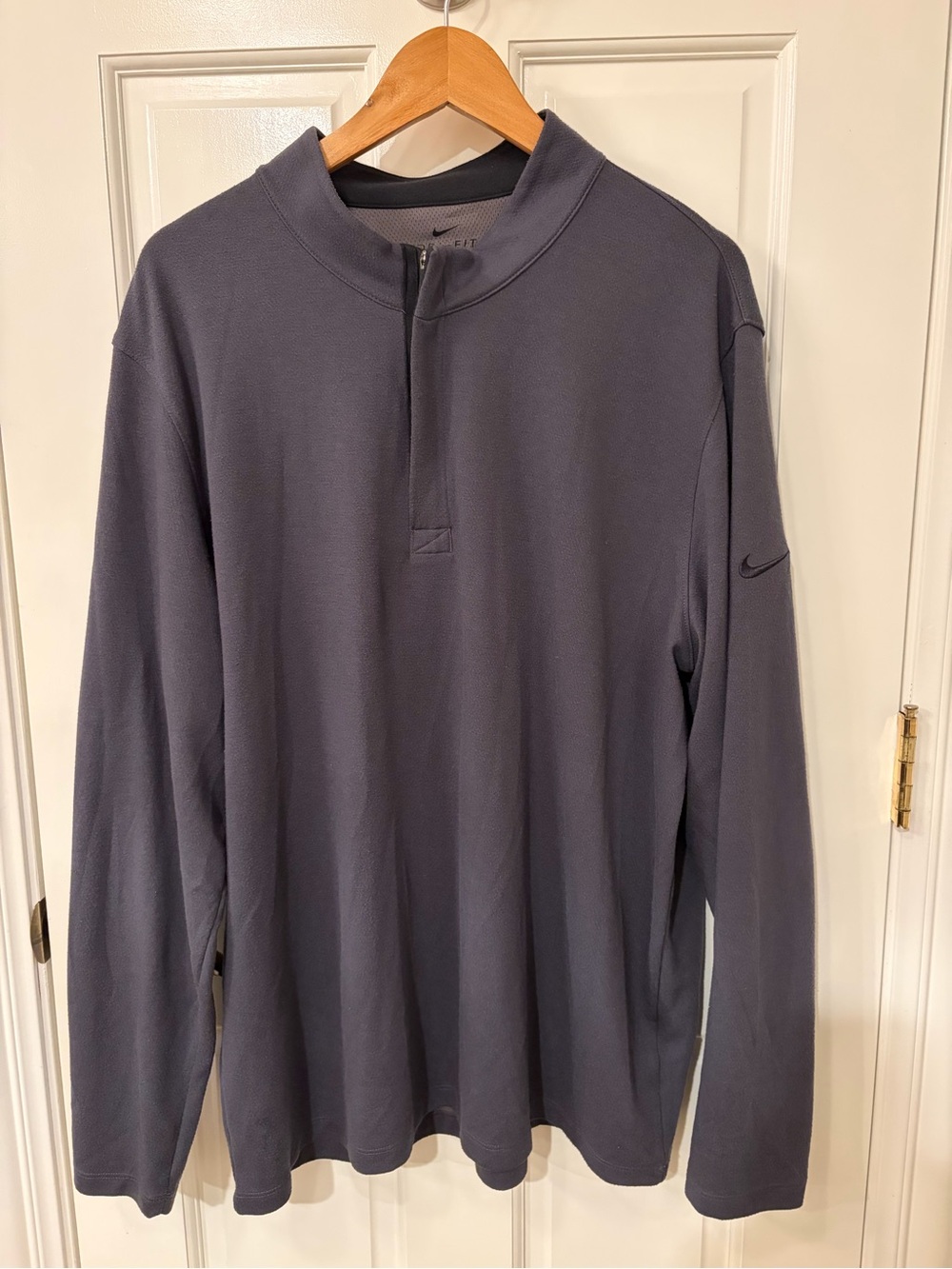 Nike Men’s Quarter-Zip Pullover - Charcoal Blue